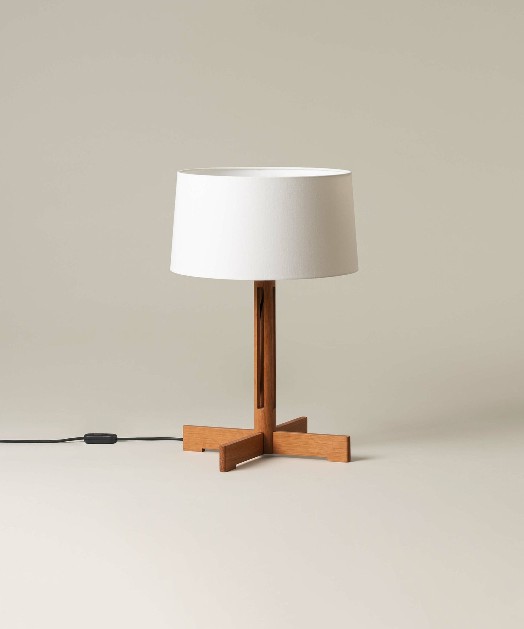 Fad Table Lamp