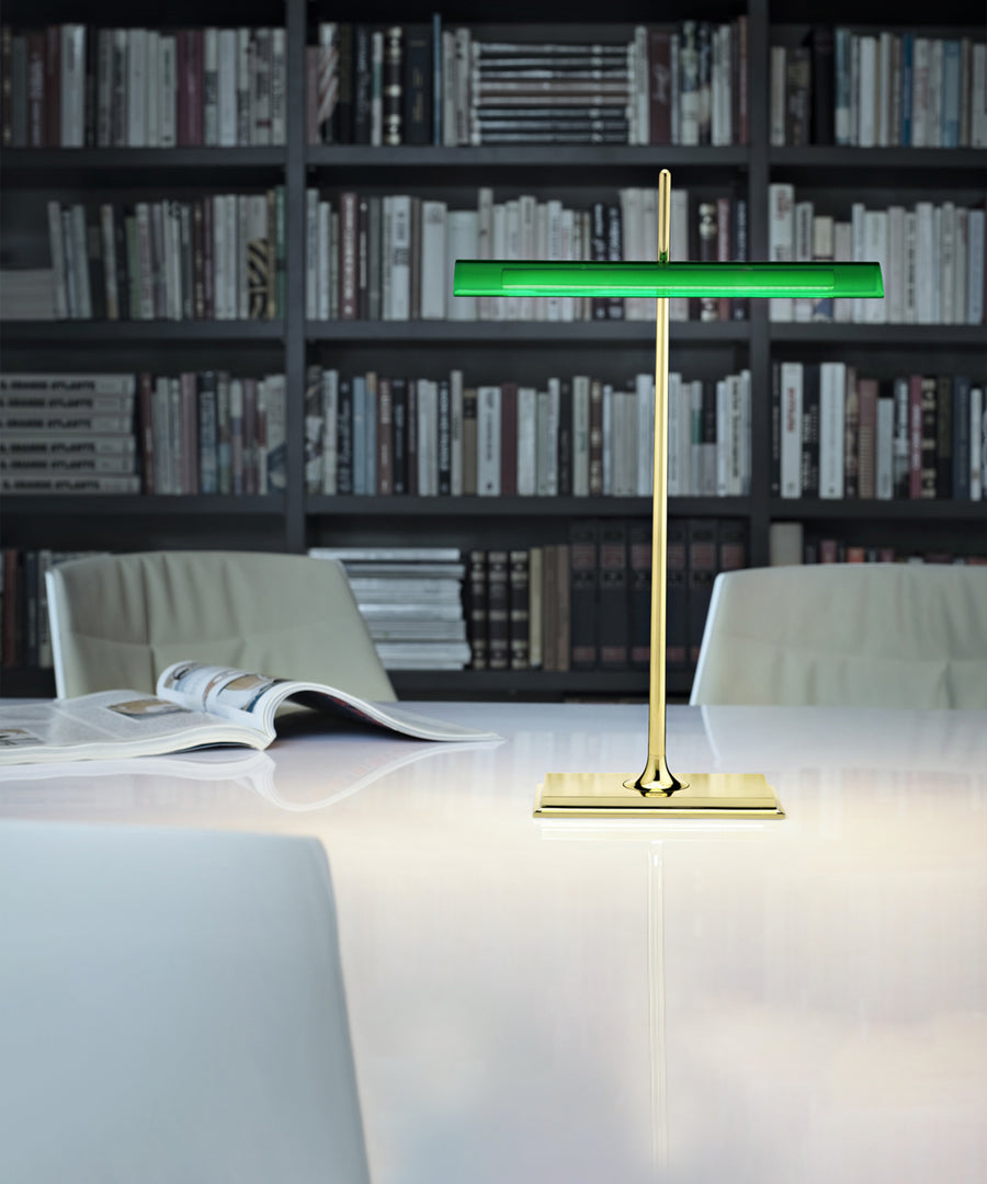 Goldman USB Table Lamp