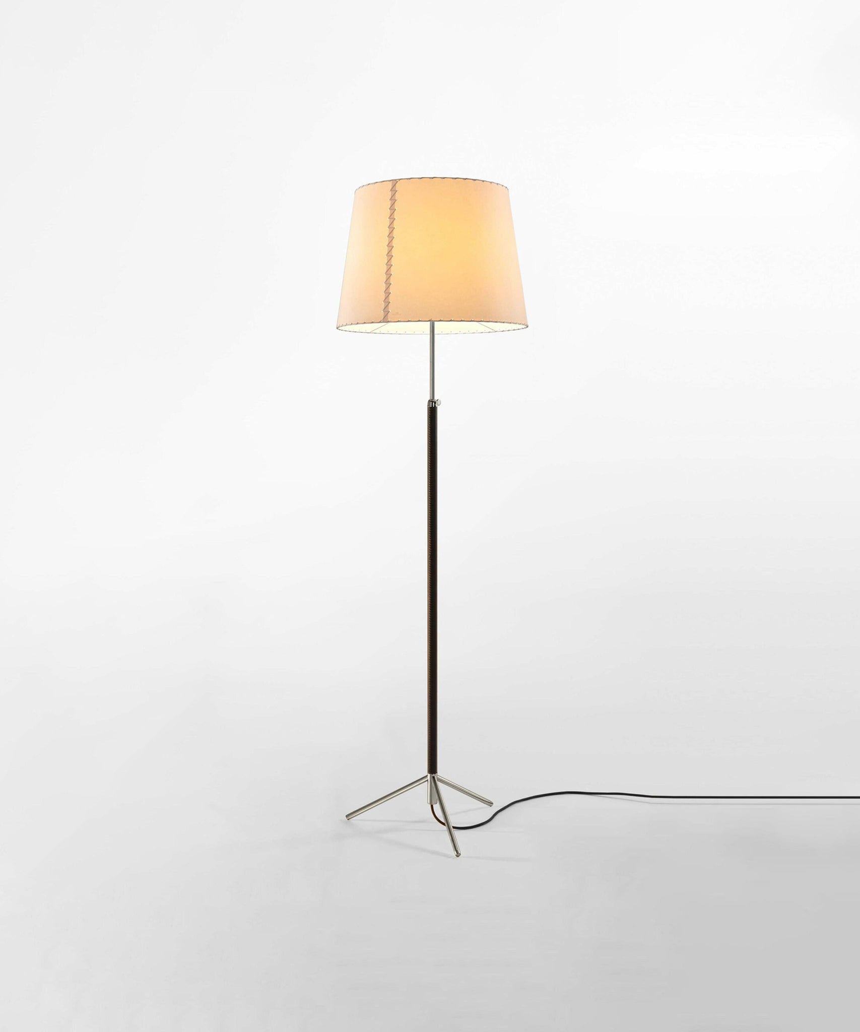 Pie De Salon G1 Floor Lamp