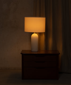 Pura Table Lamp