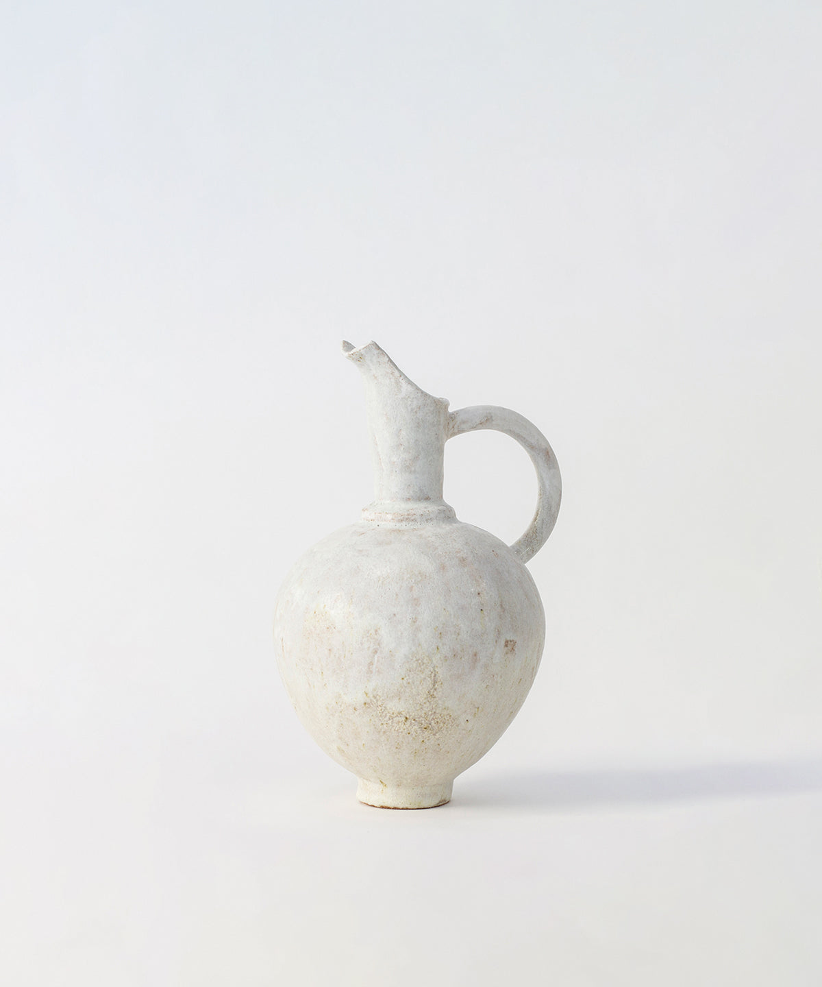 Oinochoe Perla Stoneware Vase